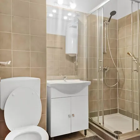 Comfort 1 Bedroom For 2 *